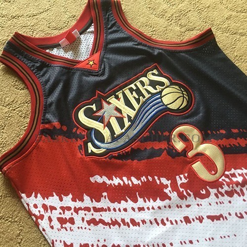 Maillot Philadelphia 76ers Allen Iverson Mitchell & Ness Noir Rouge